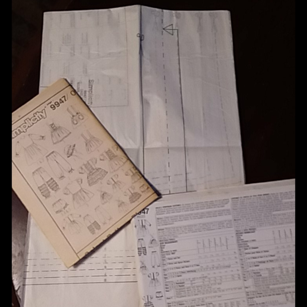Simplicity Pattern 9947 - Picture 2 of 3